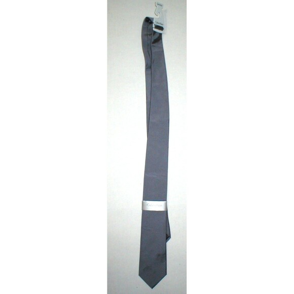 New NWT Mens Designer Calvin Klein Silk Steel Long Neck Tie Sillver Business - Picture 2 of 5
